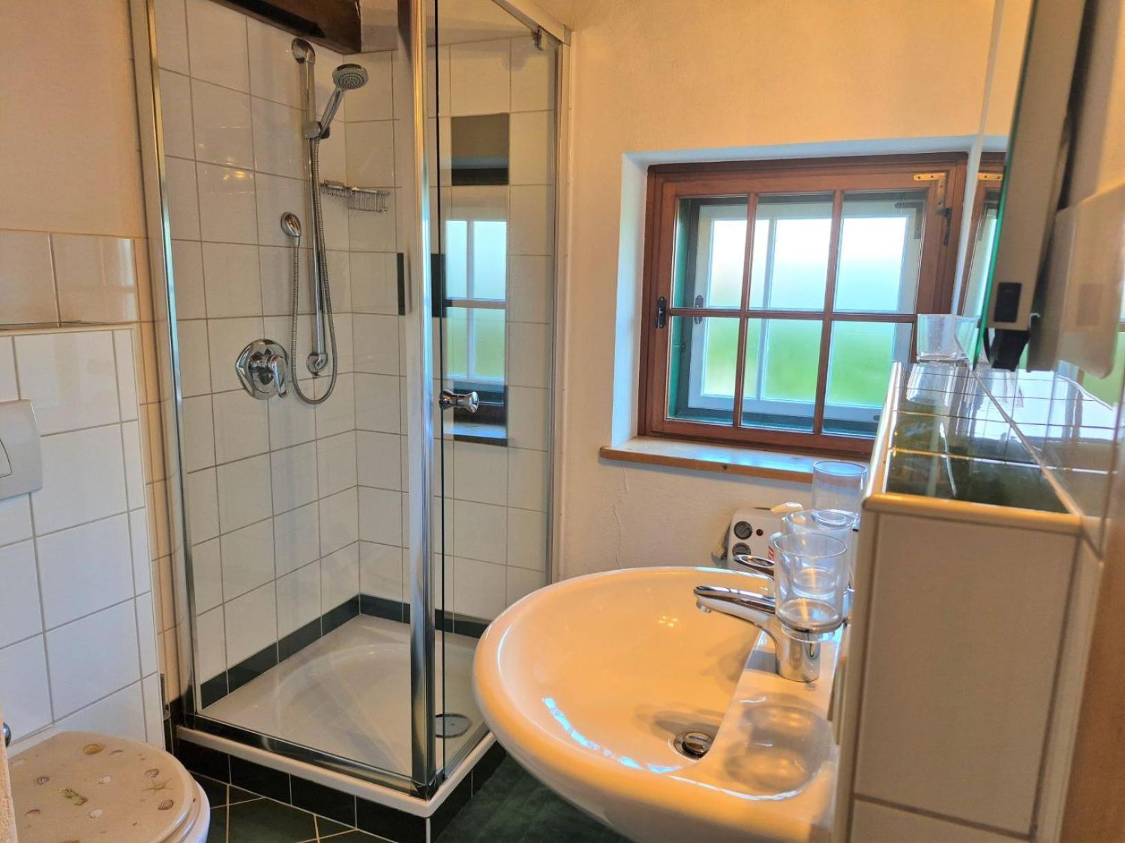 Ferienlounge Bluntausee Golling an der Salzach Exterior foto