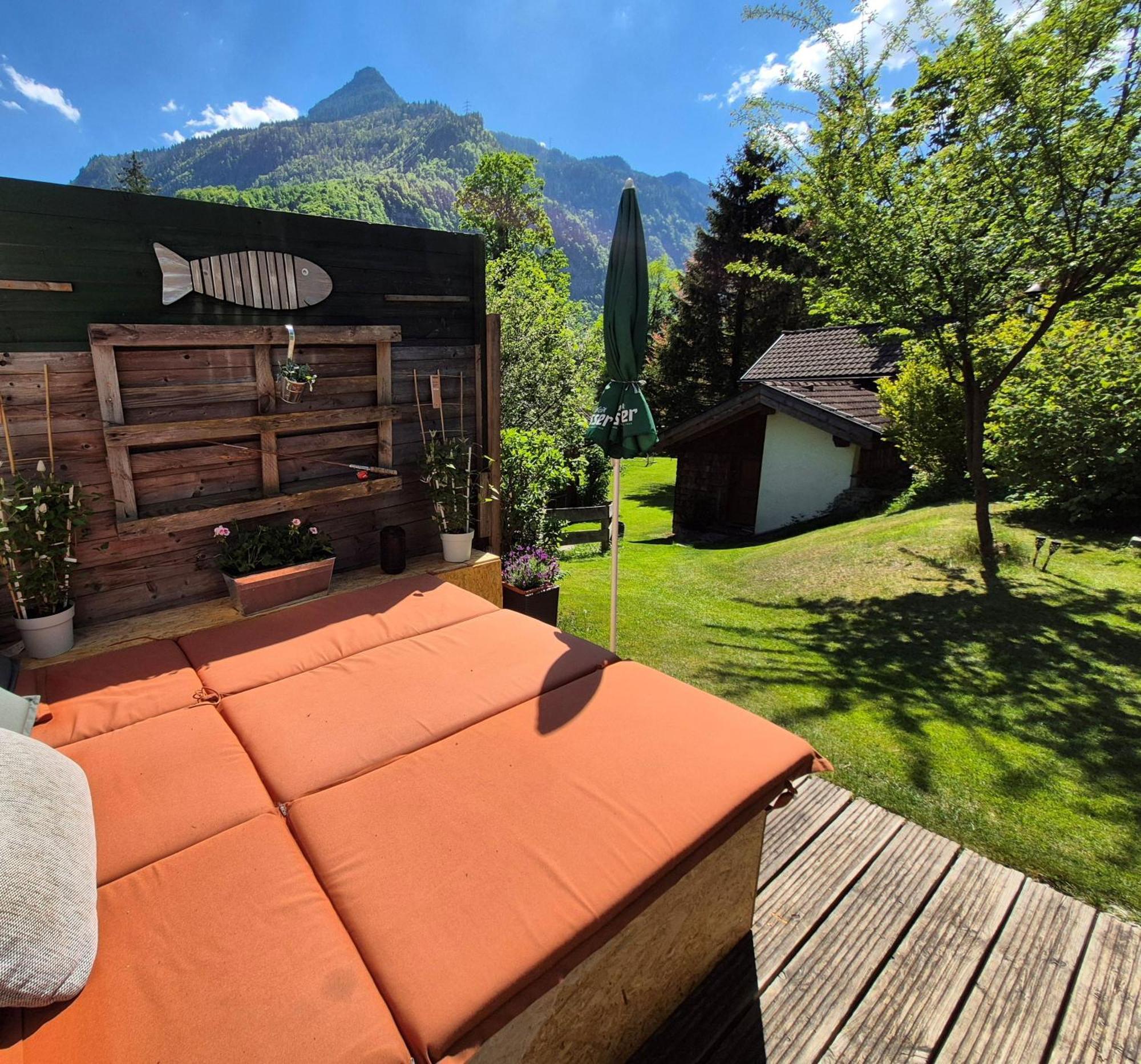 Ferienlounge Bluntausee Golling an der Salzach Exterior foto